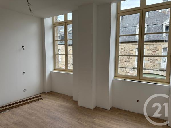 Appartement T4 à vendre  4 pièces - 94,70 m2 FOUGERES - 35