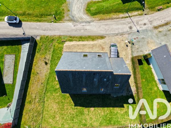 Maison à vendre 7 pièces 142,76 m² Neuilly-le-Vendin