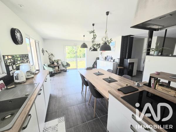 Maison à vendre 4 pièces 99,9 m² Peaugres