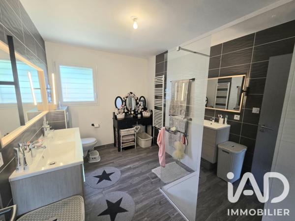 Maison à vendre 4 pièces 99,9 m² Peaugres