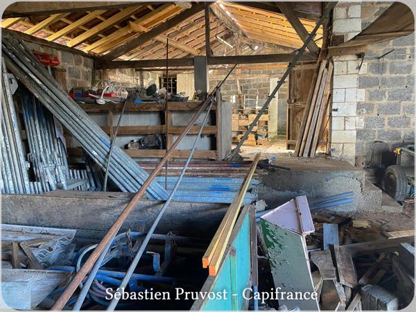 Local/Atelier 110m2 à vendre SAINT PIERRE DE COLE (24) + Terrain jouxtant de 246 m² en zone U.