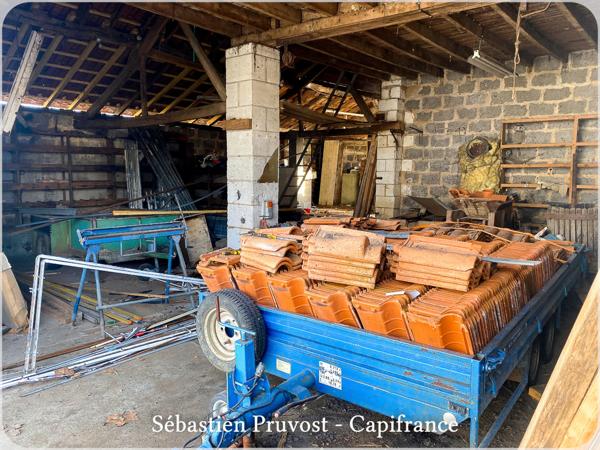 Local/Atelier 110m2 à vendre SAINT PIERRE DE COLE (24) + Terrain jouxtant de 246 m² en zone U.