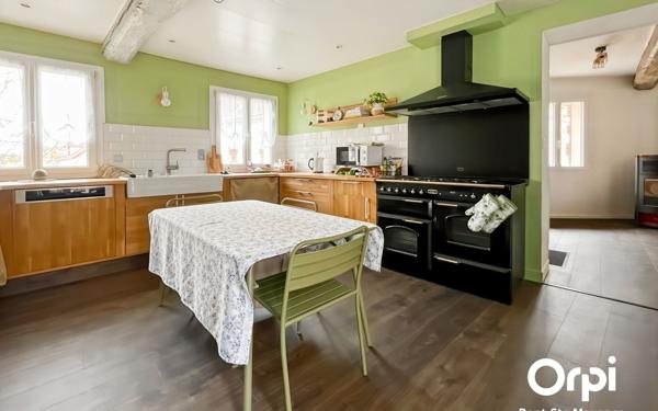 Maison à vendre    5 pièces •  Pont-Sainte-Maxence