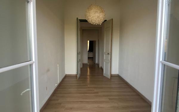 Immeuble à vendre    21 pièces • 780 m2 Decize