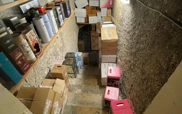 Immeuble à vendre    21 pièces • 780 m2 Decize