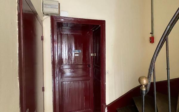 Immeuble à vendre    21 pièces • 780 m2 Decize