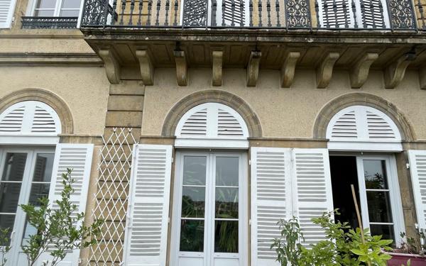 Immeuble à vendre    21 pièces • 780 m2 Decize