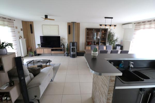 Plain pied Cournon D Auvergne 5 pièce(s) 120 M2