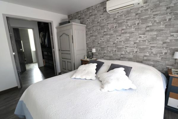 Plain pied Cournon D Auvergne 5 pièce(s) 120 M2