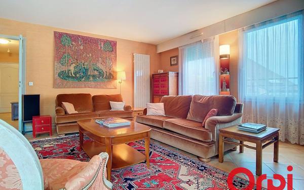 Appartement à louer    4 pièces • 134,05 m2 Verrières-le-Buisson