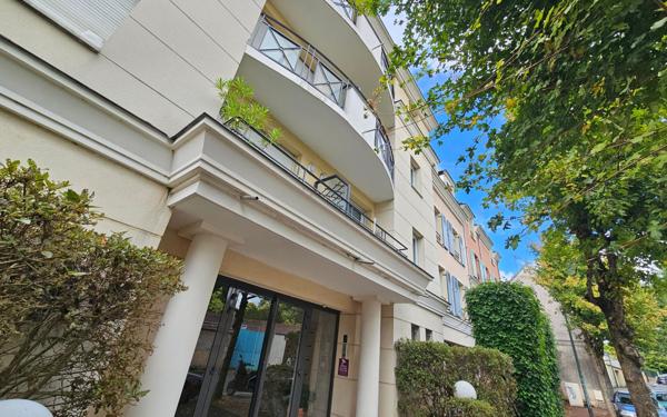 Appartement à louer    4 pièces • 134,05 m2 Verrières-le-Buisson