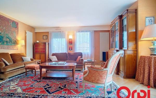 Appartement à louer    4 pièces • 134,05 m2 Verrières-le-Buisson