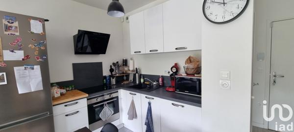 Appartement 2 pièces de 44 m² à Saint-Cyr-sur-Loire (37540)