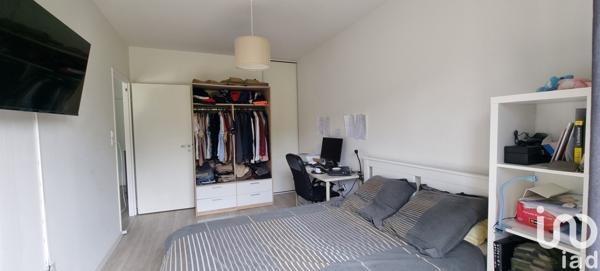 Appartement 2 pièces de 44 m² à Saint-Cyr-sur-Loire (37540)