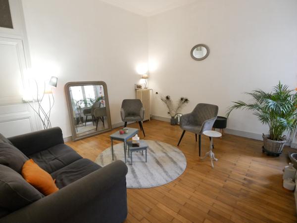 Appartement 2 pièce(s) 1 chambre(s) 71.86 m²