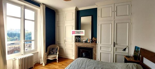 Maison  8 pièce(s) 190 m2