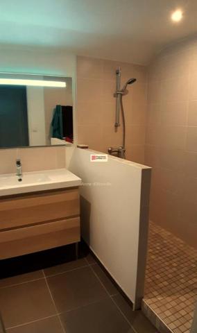 Maison  8 pièce(s) 190 m2