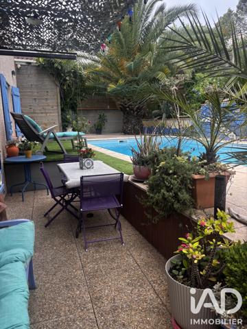 Maison à vendre 5 pièces 155 m² Le Cannet-des-Maures
