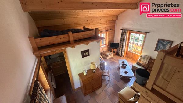 PASSY  Chalet de montagne 3 chambres avec mazot sur terrain de 1 887 m²