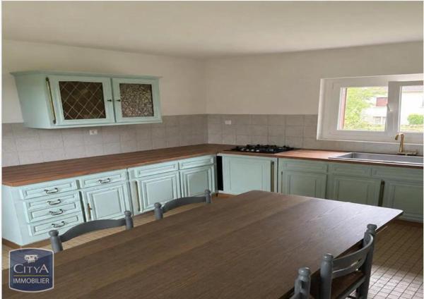 Maison à louer 3 pièces 89.37m² Chierry (02400)
