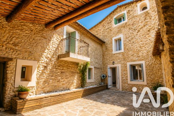 Maison à vendre 10 pièces 290 m² Bédoin