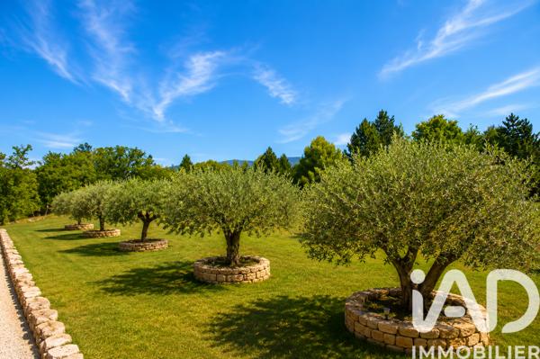 Maison à vendre 10 pièces 290 m² Bédoin
