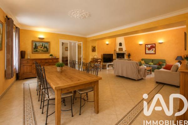 Maison à vendre 10 pièces 290 m² Bédoin