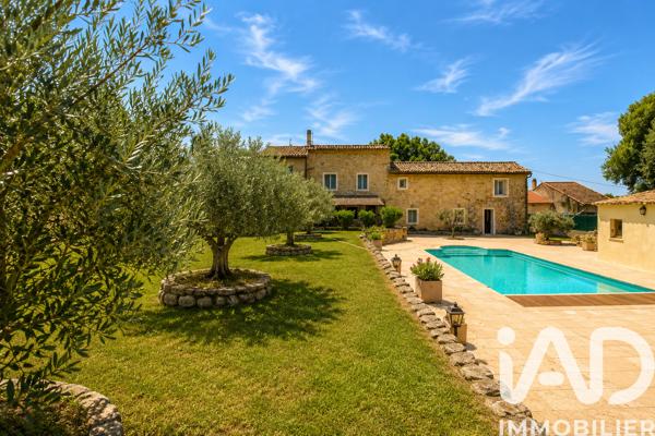Maison à vendre 10 pièces 290 m² Bédoin