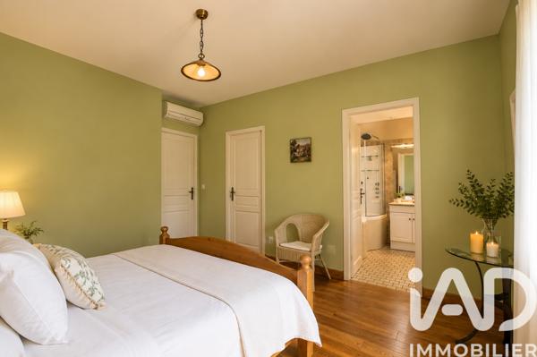 Maison à vendre 10 pièces 290 m² Bédoin