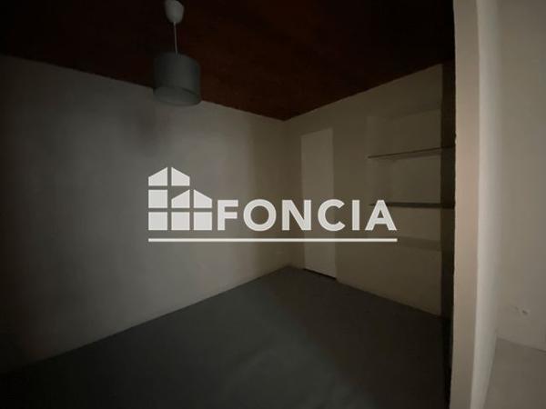 Location Appartement 2 pièces 32.7 m² - 1 RUE DES URSINS Bagnols Sur Ceze 30200