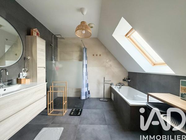 Maison à vendre 6 pièces 129 m² Saint-Ouen-de-Thouberville