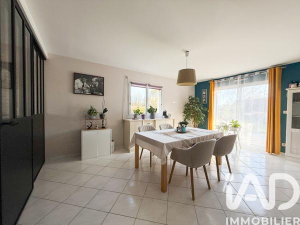 Maison à vendre 6 pièces 129 m² Saint-Ouen-de-Thouberville