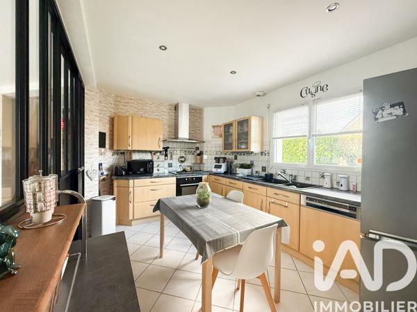 Maison à vendre 6 pièces 129 m² Saint-Ouen-de-Thouberville