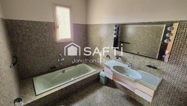 Grande maison familiale de caractère