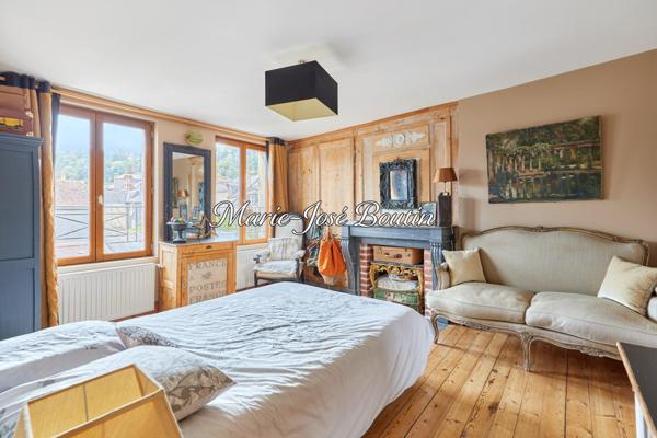 Maison à HONFLEUR, 14600 - 8 pièces 205m²