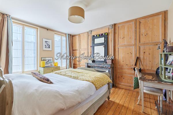 Maison à HONFLEUR, 14600 - 8 pièces 205m²