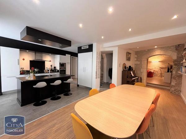 Appartement à louer 4 pièces 113.54m² Villeneuve-lès-Avignon (30400)