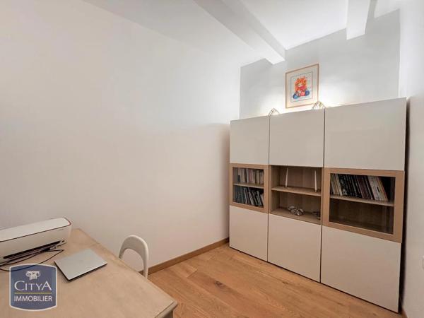 Appartement à louer 4 pièces 113.54m² Villeneuve-lès-Avignon (30400)