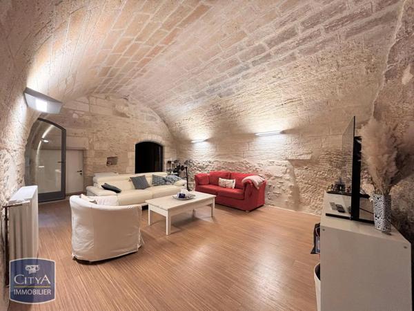 Appartement à louer 4 pièces 113.54m² Villeneuve-lès-Avignon (30400)