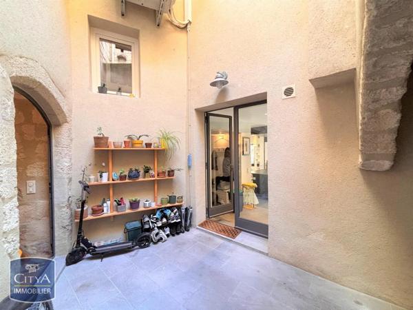 Appartement à louer 4 pièces 113.54m² Villeneuve-lès-Avignon (30400)