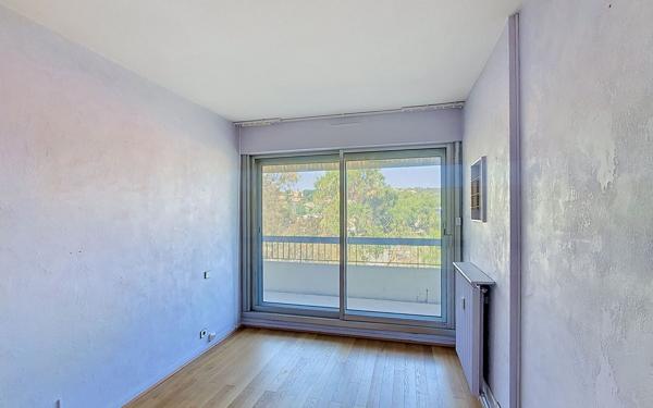 Appartement à vendre    3 pièces • 65 m2 Villeneuve-Loubet