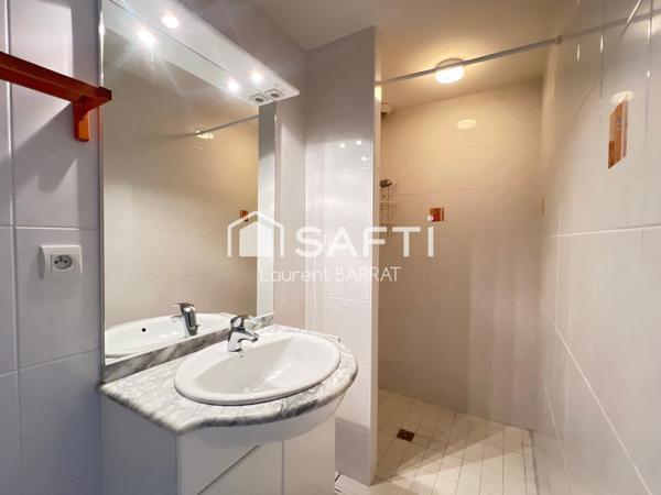 Ravissante villa avec chambre avec salle d'eau en rez-de-chaussée