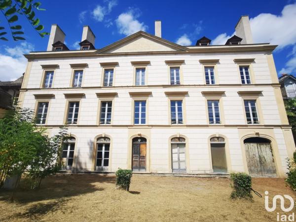 Maison 11 pièces de 1 380 m² à Marvejols (48100)