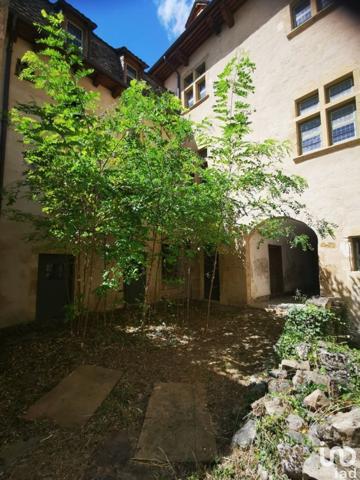 Maison 11 pièces de 1 380 m² à Marvejols (48100)