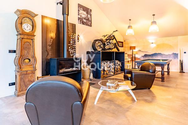 Maison d'exception avec volumes généreux- Plaine du Forez