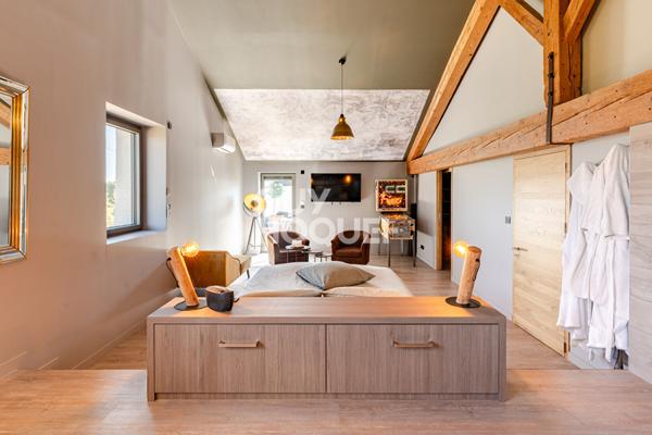 Maison d'exception avec volumes généreux- Plaine du Forez