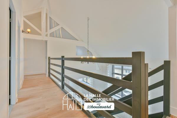 Appartement
         6 pièces
        - 205 m² 310 000 € *