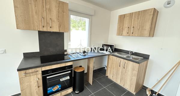 Location Appartement meublé 4 pièces 78.3 m² - Saint-hilarion 78125