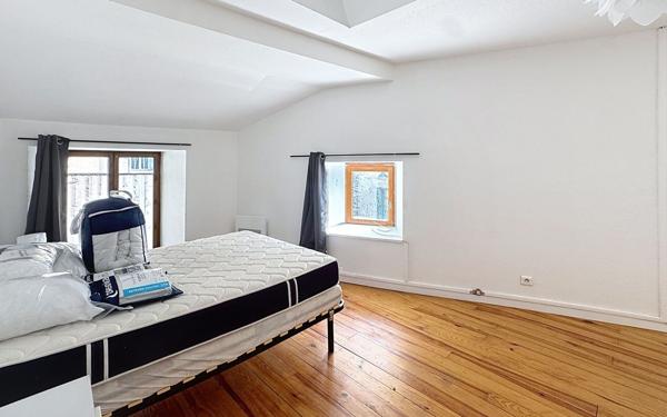 Appartement à louer    2 pièces • 45,52 m2 Saint-Flour