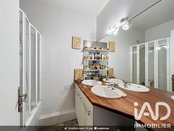 Appartement à vendre 5 pièces 109 m² La Celle-Saint-Cloud